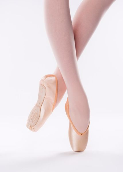 Picture of Studios Professional Junior
